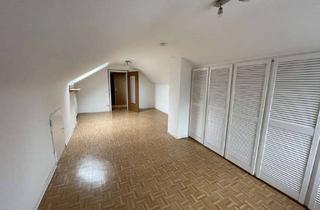 Wohnung mieten in Am Graffloh, 58452 Witten, Helle Dachgeschoßwohnung in ruhiger Lage mit neu eingebauter Klimaanlage