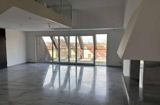 Wohnung mieten in Albrecht-Dürer-Platz 11, 90403 Nürnberg, Maisonettewohnung mit Dachterrasse und Burgblick in der Nürnberger Altstadt