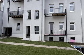 Wohnung mieten in 08223 Falkenstein, Exklusive Dachgeschosswohnung mit Balkon in aufwendig saniertem Gründerzeithaus