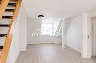 Wohnung mieten in Sybelstr. 64, 45145 Essen, Renovierte Einzimmerwohnung mit Spitzgiebel mit guter Unianbindung