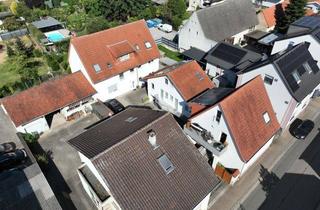 Haus kaufen in Walldorfer Straße 33, 68789 St. Leon-Rot, St. Leon-Rot: 8-FH, gut vermietet, 1- 3 ZKB, Bj 2004, KM70.620€ incl Photo-Voltaik, keine Käu-Prov.