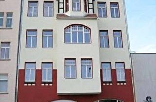 Wohnung mieten in Delitzscher Str. 11, 06112 Halle, Schicke, lichtdurchflutete Wohnung mit Balkon