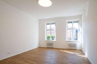 WG-Zimmer mieten in Bürgermeister-Fischer-Straße, 86150 Innenstadt, Großes, helles Zimmer in 6er-Studenten-WG, Erstbezug, Nebenkosten inkl. Strom, Wasser, WLAN, GEZ
