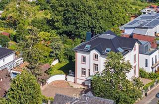 Villa kaufen in 61440 Oberursel, WO JUGENDSTIL AUF GARTENPOESIE TRIFFT - Luxusvilla voller Eleganz an Oberursels Altstadt
