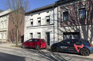 Haus kaufen in 41747 Viersen, VIERSEN | Reihenendhaus mit PV, Garten und Potenzial für mehrere Wohneinheiten!