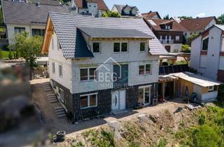 Haus kaufen in 74429 Sulzbach-Laufen, Drei Ebenen - viele Möglichkeiten