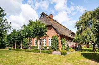 Haus kaufen in 26939 Ovelgönne, Exklusives Fachwerkhaus – Geschichte und moderner Wohnkomfort