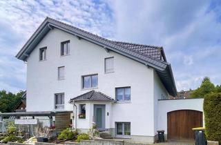 Haus kaufen in 36355 Grebenhain, Modernisiertes MFH mit 4 Wohneinheiten & Gewerbeeinheit!