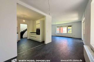 Einfamilienhaus kaufen in 97456 Dittelbrunn, Renoviertes freistehendes Einfamilienhaus mit großem Garten und Garage in Dittelbrunn
