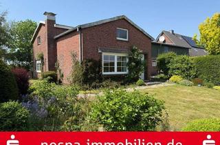 Doppelhaushälfte kaufen in 25845 Nordstrand, Teilmodernisierte Doppelhaushälfte auf über 1.400 m² großem Grundstück!