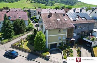 Haus kaufen in 70734 Fellbach, Großes Zweifamilienhaus mit schönem Garten, Sauna und Kamin in Fellbach