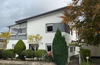 Haus kaufen in 32825 Blomberg, Ein Haus – viele Möglichkeiten: Eigennutzung, Mehrgenerationenwohnen oder potenziell 2 Wohneinheiten