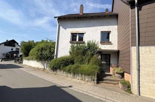 Einfamilienhaus kaufen in 67701 Schallodenbach, Schallodenbach - Renovierungsbedürftiges Einfamilienhaus mit Garage