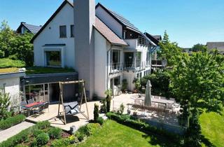Haus kaufen in 95182 Döhlau, Drei Wohnungen. Ein Pool. Ihr eigenes Wohnresort.