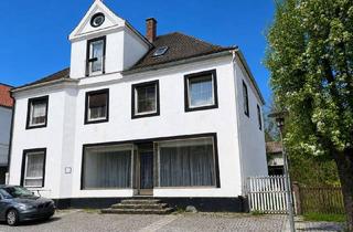 Haus kaufen in Bahnhofstraße, 84140 Gangkofen, Zentrales Wohn- und Geschäftsgebäude mit Gewerbehalle und PV-Anlage