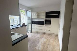 Haus mieten in 56179 Vallendar, Charmantes Einfamilienhaus mit Garten und Balkon in Vallendar! Ab sofort zu vermieten!