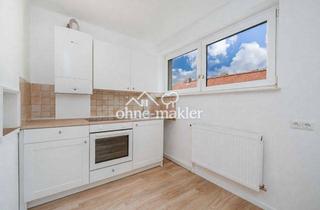 Wohnung kaufen in 95030 Hof, Sanierte 3-Zimmer-Wohnung mit EBK, leerstehend von Privat