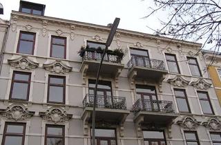 Wohnung kaufen in 22763 Ottensen, Stilvolle Altbauwohnung Ottensen