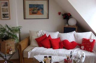 Wohnung kaufen in 63456 Hanau, Hanau-Steinheim, 2-Zimmer-ETW, Dachgeschoss, TL-Bad, Stpl., ruhige Lage, frei ab 01.08.26, 188.000,-