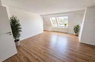 Wohnung mieten in Ostraße, 04435 Schkeuditz, NEU Saniert - 2-Zimmer-Dachgeschosswohnung mit Weitblick direkt an der S-Bahn