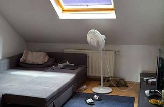 Wohnung mieten in Pontstr. 134/136, 52062 Aachen, Zentral wohnen: 1,5-Zimmer-Dachgeschosswohnung mit Einbauküche