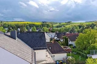 Wohnung mieten in Limburger Str. 49, 65618 Selters, Selters/Ts.: 3-ZKB DG-Wohnung, kernsan. 3-FH, schöner Blick