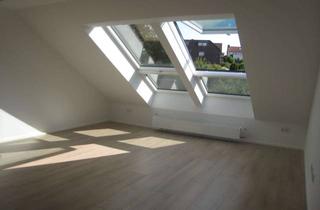 Wohnung mieten in 90556 Cadolzburg, Attraktive lichtdurchflutete 2-Zimmer-Dachgeschosswohnung im Herzen Cadolzburgs