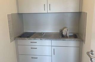 Wohnung mieten in Fliederweg 11, 89233 Neu-Ulm, Frisch renovierte 1-Zimmer-Wohnung in Neu-Ulm/Pfuhl mit Münsterblick