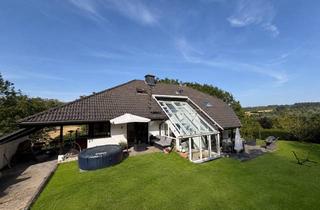 Einfamilienhaus kaufen in Auf Dem Rosenberg 27, 53343 Wachtberg, Großzügiges freistehendes Einfamilienhaus, freiwerdend