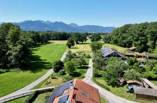 Haus kaufen in 83064 Raubling, Idyllisches Familiendomizil bei Raubling – Natur, Bergpanorama und höchste Lebensqualität