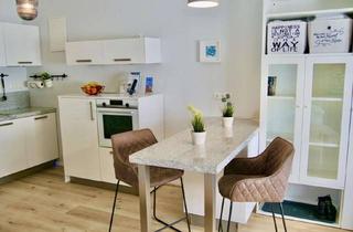 Anlageobjekt in Schützenstrasse 10, 23743 Grömitz, Strandnahe Kapitalanlage: Ferienwohnung & Ladengeschäft