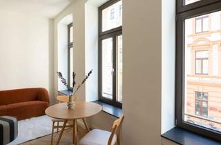 Immobilie mieten in Heinsbergstraße 22, 50674 Altstadt-Süd, Kernsanierte 2-Zimmer Altbau-Wohnung mit hohen Decken
