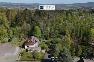 Einfamilienhaus kaufen in 61250 Usingen, Von zwei Seiten vom Wald umgeben: Ein Anwesen mit Seltenheitswert