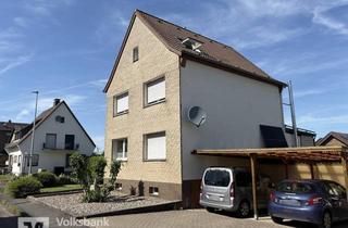 Einfamilienhaus kaufen in 53332 Bornheim, Bornheim-Kardorf - Freistehendes EFH + 2 Carports auf großem Grundstück, weitere Bebauung möglich!