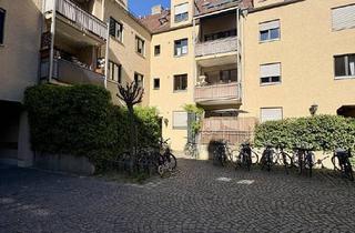 Wohnung kaufen in 86156 Augsburg, Ein Ort zum Wohlfühlen - Traumhaft helle Maisonettewohnung mit Balkon und großzügigem Wohnambiente