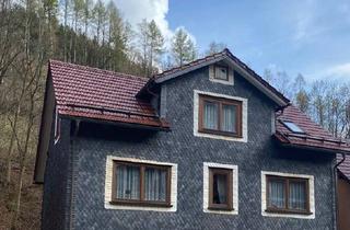 Haus kaufen in 99330 Crawinkel, Geratal - Thüringen am Rennsteig Großes Haus & Garagen