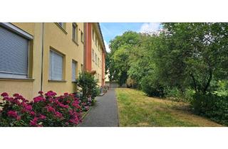 Wohnung kaufen in 47495 Rheinberg, Rheinberg - Frisch renovierte 3,5 Zi Wohnung m. Südbalkon und Garage