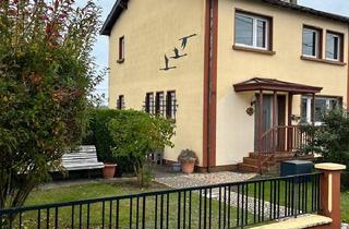 Einfamilienhaus kaufen in 66740 Saarlouis, Saarlouis - Gepflegtes Einfamilienhaus - ruhige Lage, Garage schöner Garten
