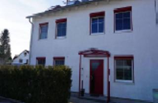 Wohnung kaufen in 86343 Königsbrunn, 2-Zimmer-Dachgeschosswohnung in Königsbrunn