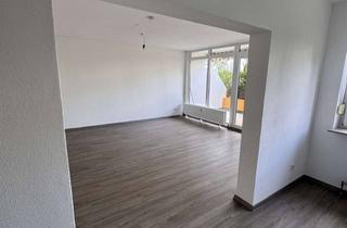 Wohnung kaufen in 92318 Neumarkt, Großzügige 4,5-Zimmer-Wohnung in Neumarkt