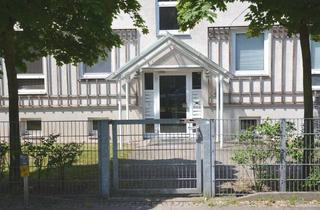 Wohnung mieten in 14109 Wannsee, **SCHÖNE DG-Wohnung AM WANNSEE**GARTENBLICK**
