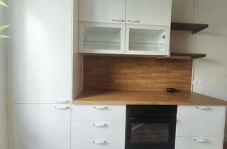 Wohnung mieten in Leonhard Straße, 42281 Barmen, 2 Zimmer Wohnung mit EBK frisch renoviert in Barmen