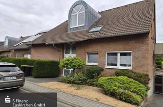 Wohnung mieten in 53879 Euskirchen, Über den Dächern von Euskirchen: Helle Dachgeschosswohnung mit Charme und Weitblick.