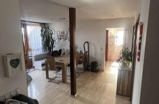 Wohnung mieten in 73447 Oberkochen, Helle 3,5-Zimmer-Dachgeschosswohnung mit neuer Einbauküche, Balkon und Garage in Oberkochen