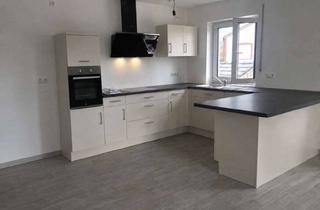 Wohnung mieten in Münchner Straße 28b, 85467 Neuching, 2-Zimmer-Wohnung mit Balkon und Einbauküche in Neuching