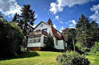 Haus kaufen in Schulweg 27, 99880 Waltershausen, Exklusives Wohnanwesen mit Weitblick – Außergewöhnliche Immobilie in Schnepfenthal bei Waltershausen