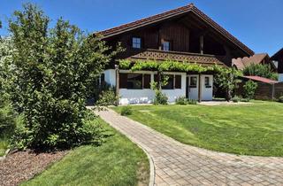 Haus mieten in 82407 Wielenbach, Wohnen mit Charakter: Schönes Landhaus in sehr ruhiger Wohnlage mit Doppelgarage zu vermieten