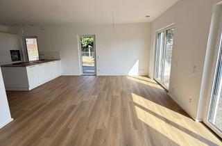 Haus mieten in 35410 Hungen, Exklusive Neubau-Doppelhaushälfte Nähe Inheidener See mit Terrasse und Doppelcarport