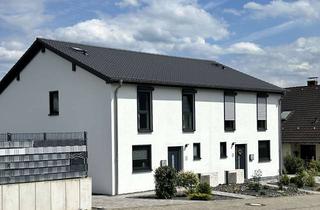 Haus mieten in Akazienweg 27, 55568 Staudernheim, Viel Platz für den Alltag: Einfamilienhaus in Staudernheim