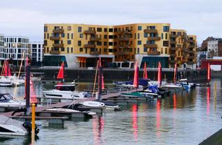 Immobilie mieten in 55118 Neustadt, Voll-möblierte 2-Zimmer-Wohnung mit EBK und Balkon am Zollhafen Mainz
